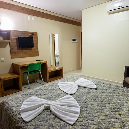 Prisma Plaza Hotel Taubate Phòng bức ảnh