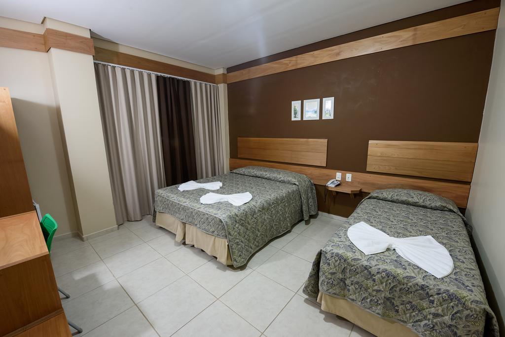 Prisma Plaza Hotel Taubate Phòng bức ảnh