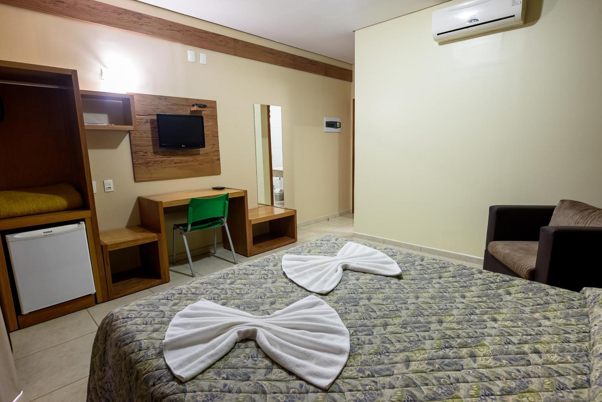 Prisma Plaza Hotel Taubate Phòng bức ảnh