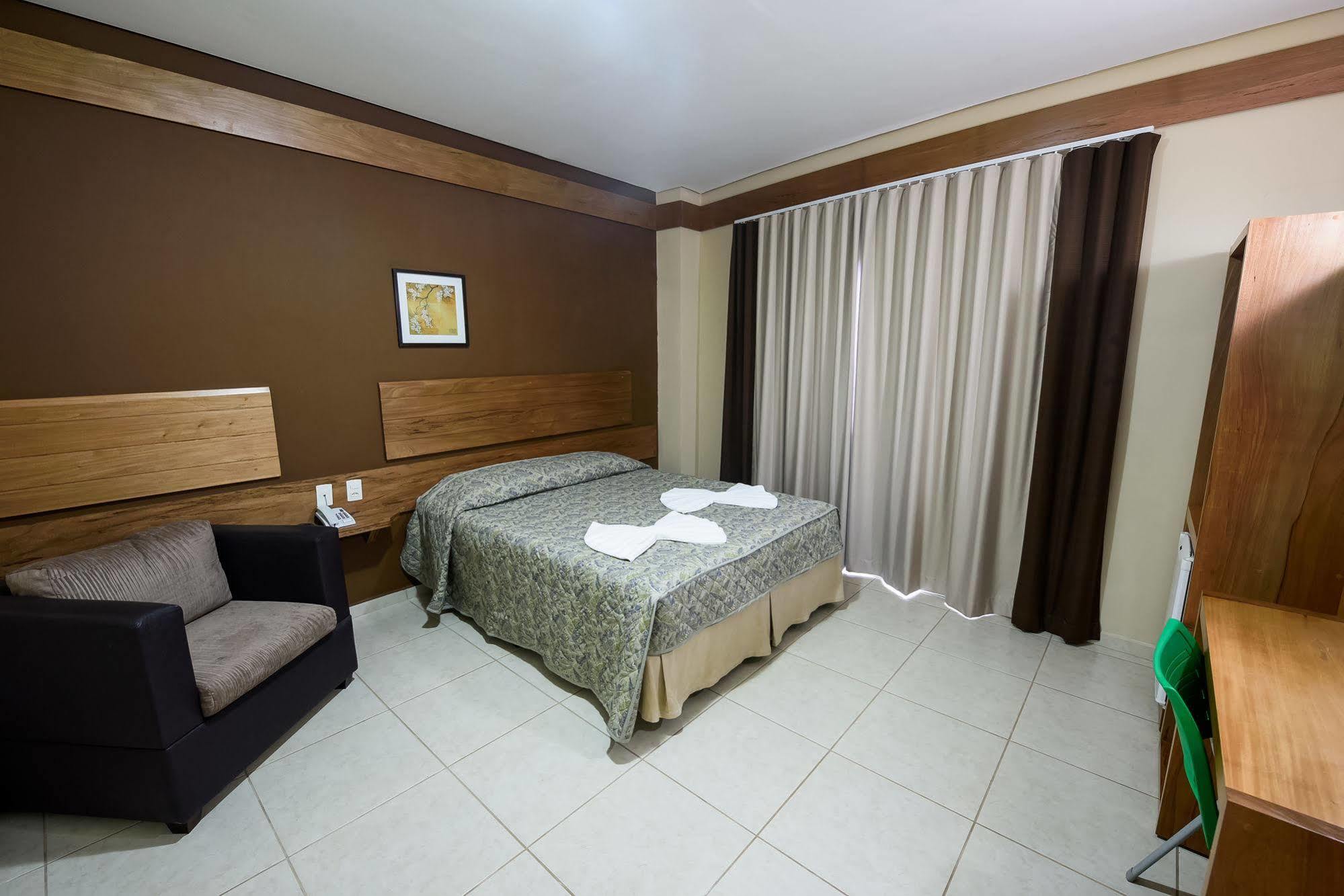 Prisma Plaza Hotel Taubate Ngoại thất bức ảnh