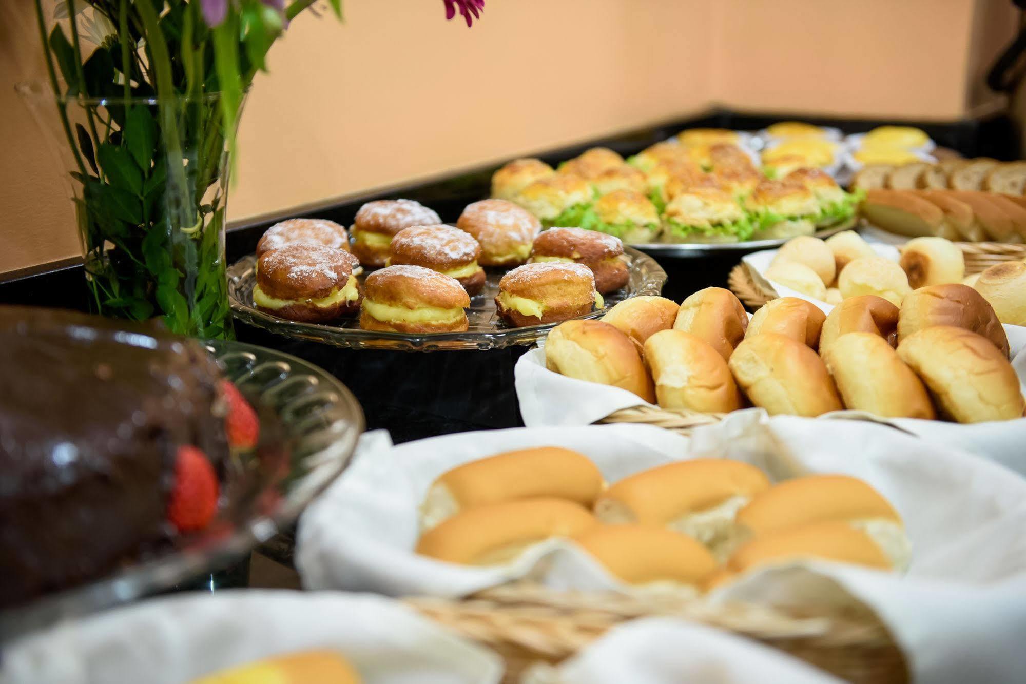 Prisma Plaza Hotel Taubate Ngoại thất bức ảnh
